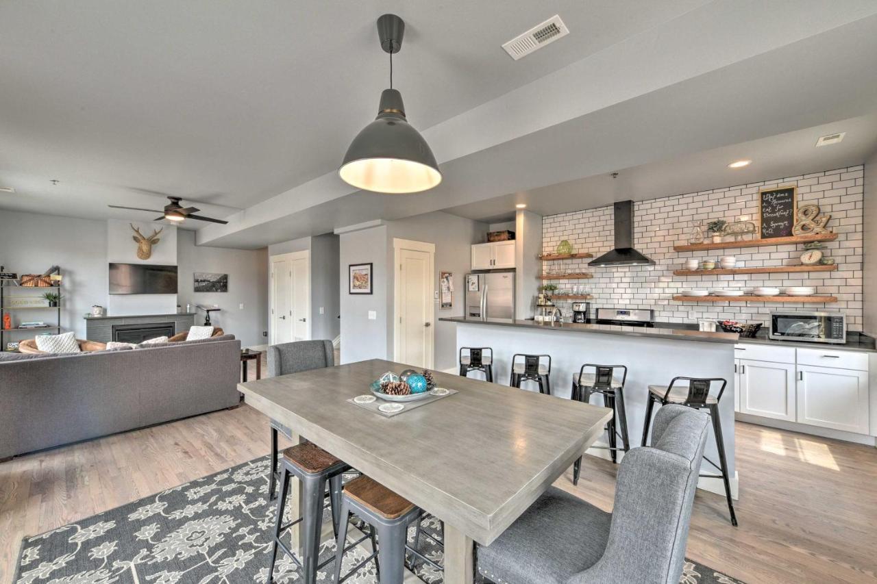 0660 Downtown Salida Condo With Balcony Bagian luar foto